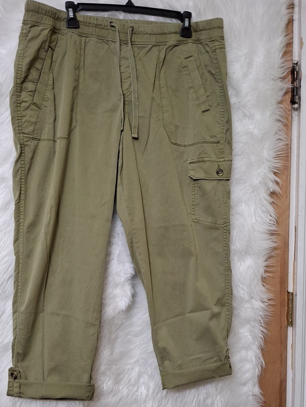 Sonoma Olive Green Ladies Cargo Joggers